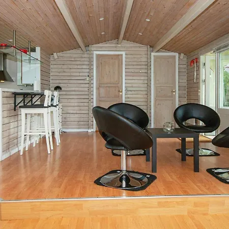 6 Person Holiday In B Rkop * Egeskov (Syddanmark)